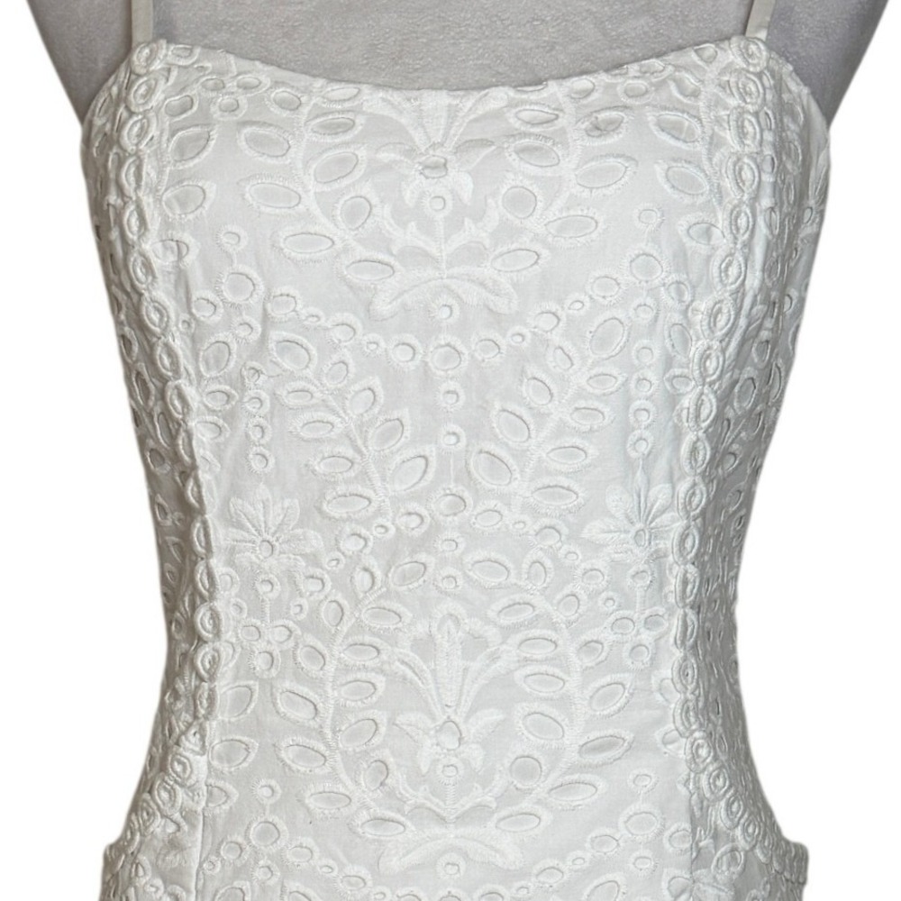 Lilly Pulitzer Shelli Stretch Eyelet Mini Sheath Dress Womens 10 Fitted Resort - Picture 3 of 12